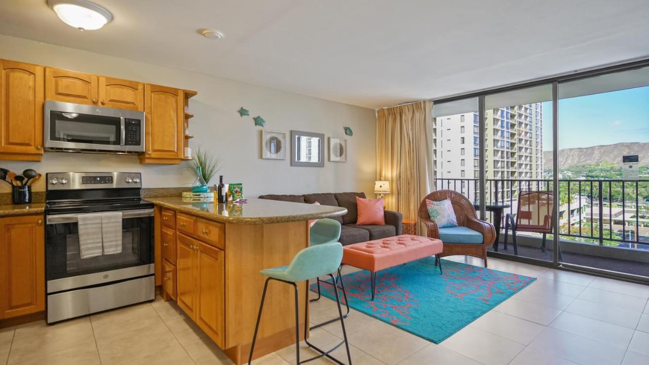 Waikiki Banyan Suites W Free Parking 檀香山 外观 照片