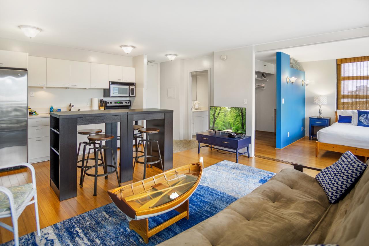 Waikiki Banyan Suites W Free Parking 檀香山 外观 照片